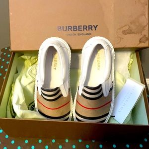 Burberry slip on canvas sneakers for kids